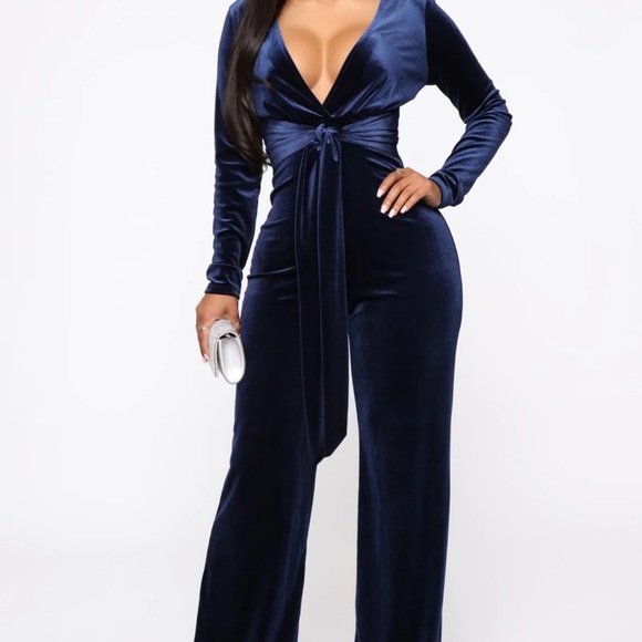 Fashion Nova I’m the truth jumpsuit - Picture 1 of 4